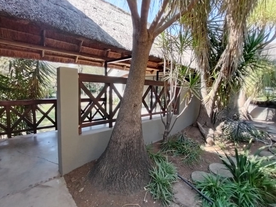 Commercial Property for Sale in Zoutpansdrift A H North West